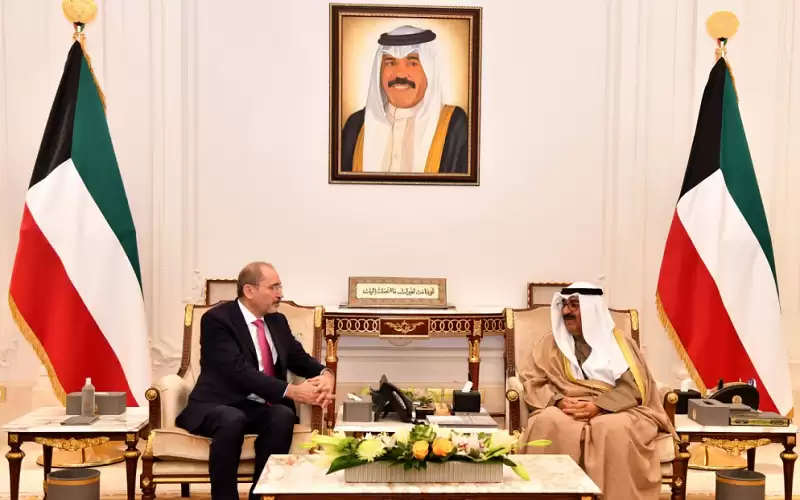 وزير الخارجية ينقل رسالة شفوية من