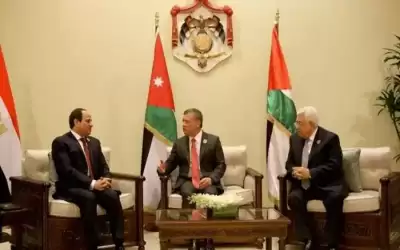 الملك يلتقي عباس والسيسي في مصر