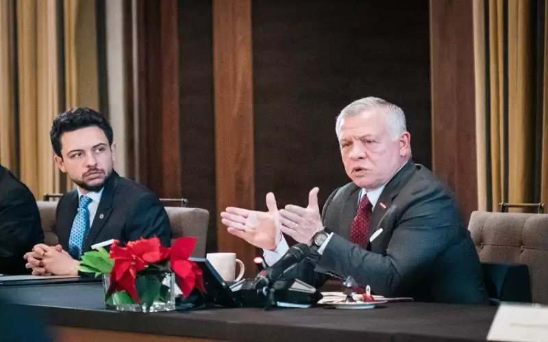 الملك: عامل الوقت بالتنفيذ مهم في