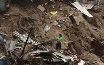 219 زلزالا تهز السلفادور في 24