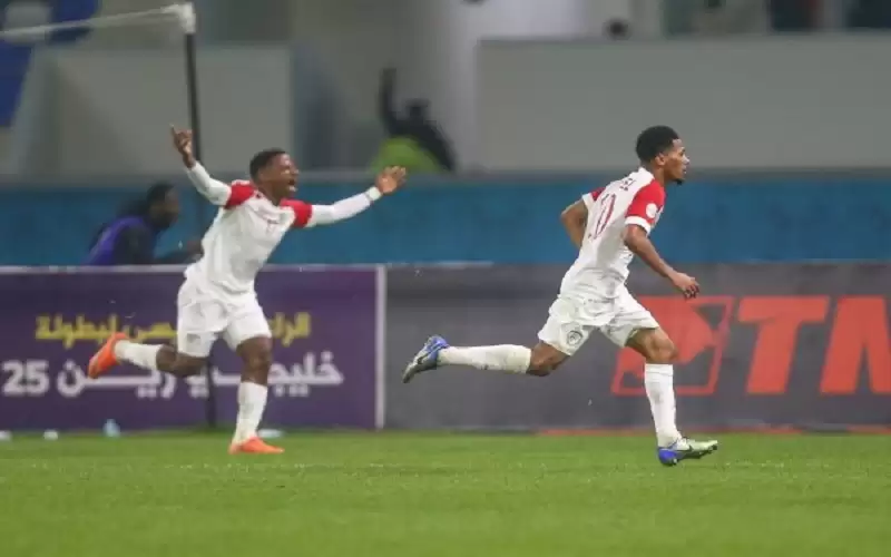 الخميس .. العراق وعمان في نهائي