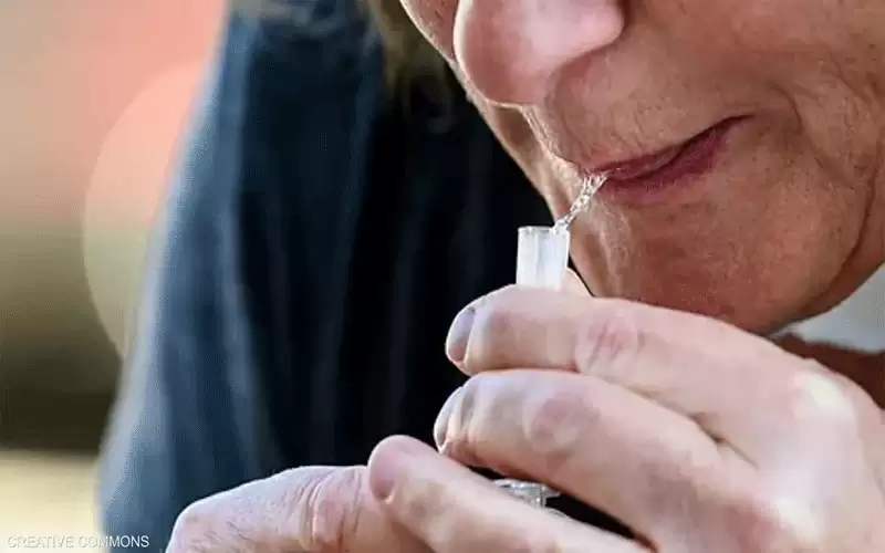 فحص عبر اللعاب يشخص السرطان مبكرا