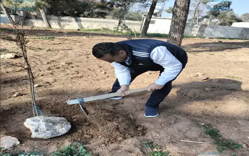 يوم عمل تطوعي لموظفي مدينة الحسين