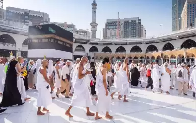 جرعتا لقاح و200 دينار تأمينية شرط