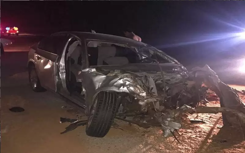 وفاتان و3 إصابات بتصادم مركبتين في