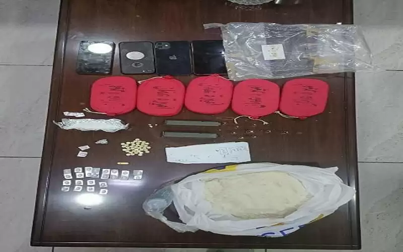 القبض على تاجر مخدرات مطلوب ومصنف