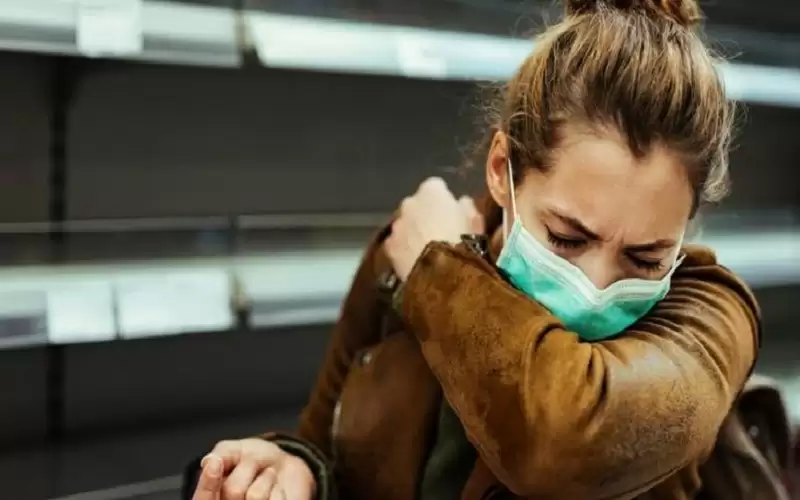 لماذا أصبح السعال المستمر أكثر من