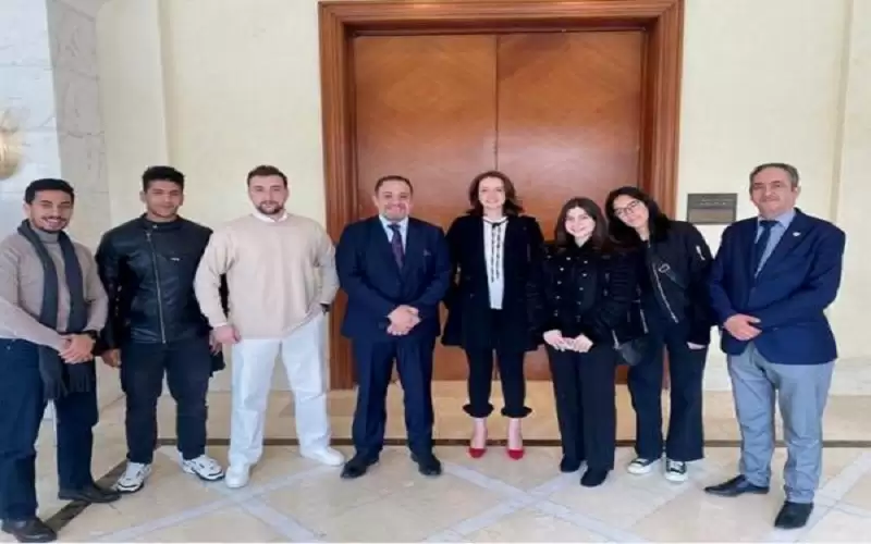 عمان الاهلية تشارك في فعاليات منتدى