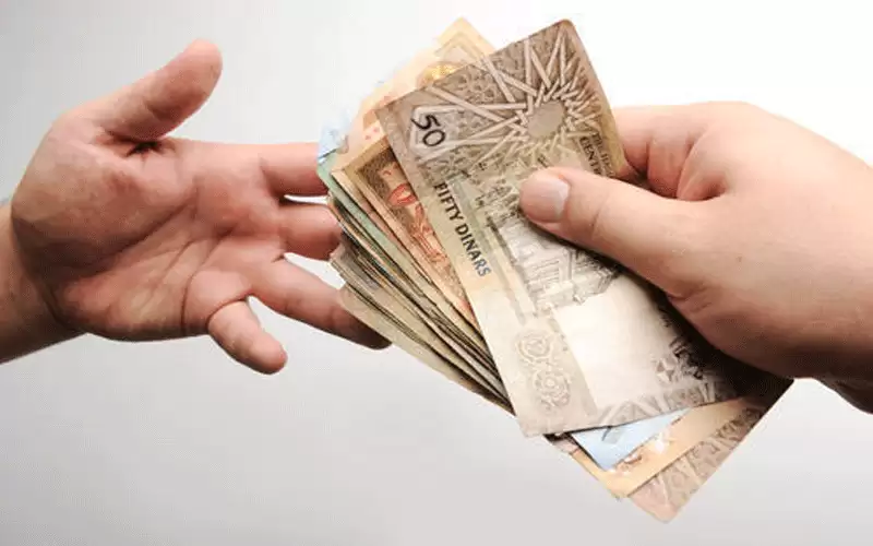 تثبيت الحد الأدنى للأجور بالأردن ليبقى
