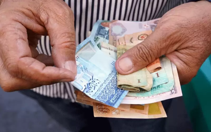 بيت الضمان: التراجع عن رفع الأجور