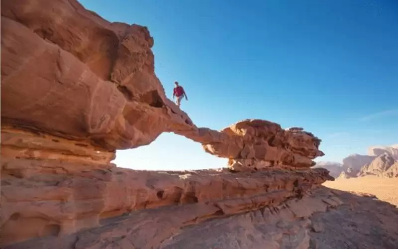 الحكومة تخطط لتعزيز سياحة المغامرة وإضافة