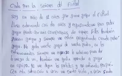 بخط يده .. طفل إفريقي يفاجئ