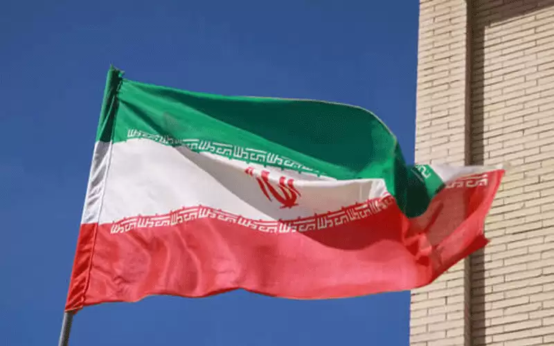 إيران: بدء عمليات تعدين اليورانيوم