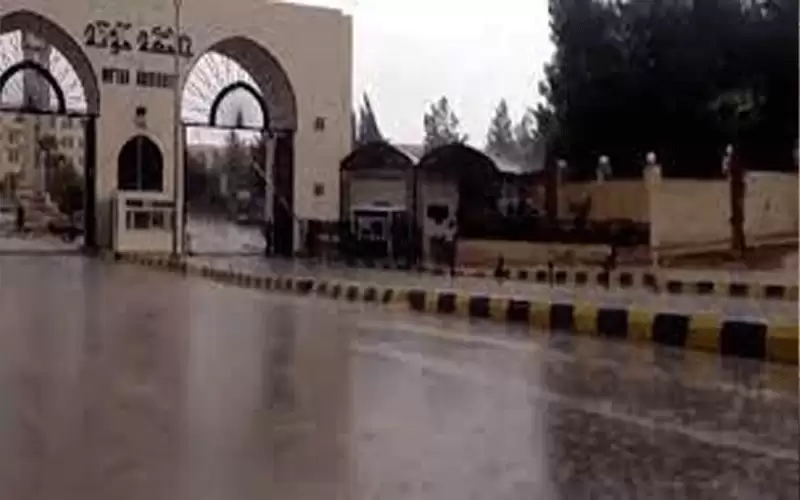 جامعات تقرر تعطيل الدوام الثلاثاء -