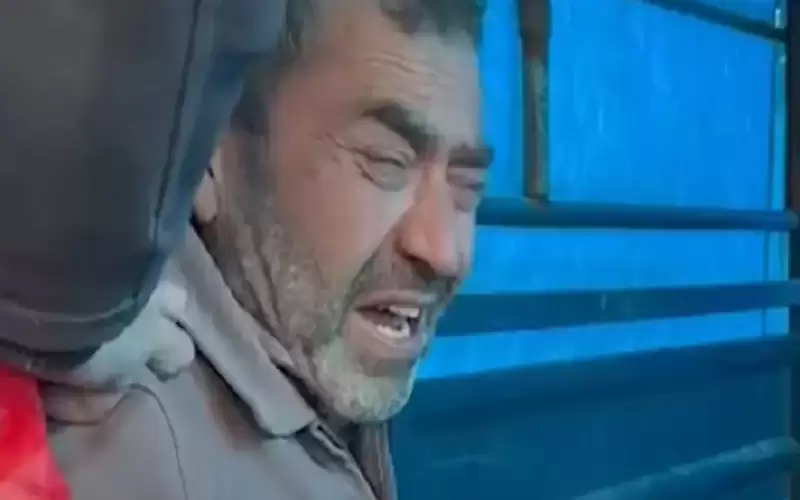 فقد كل عائلته في الزلزال ..