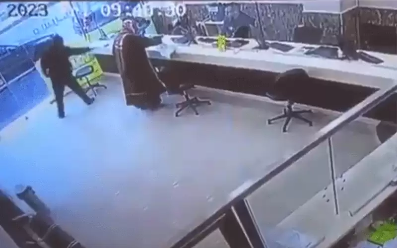 لصوص آخر زمان