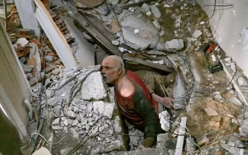 ضابط تركي قضى 104 ساعات تحت