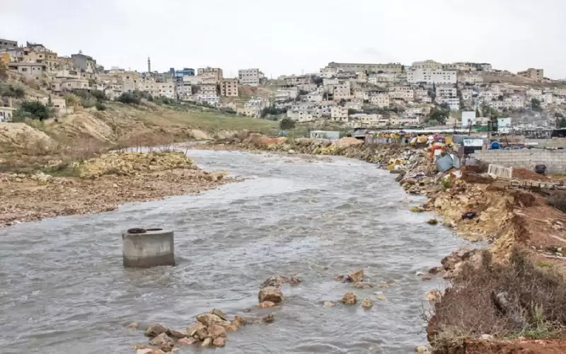 أمطار الزرقاء تتجاوز المعدل السنوي بنسبة