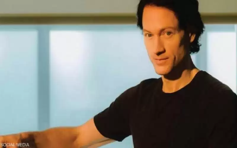 ثري أميركي يدفع مليوني دولار ليبقى