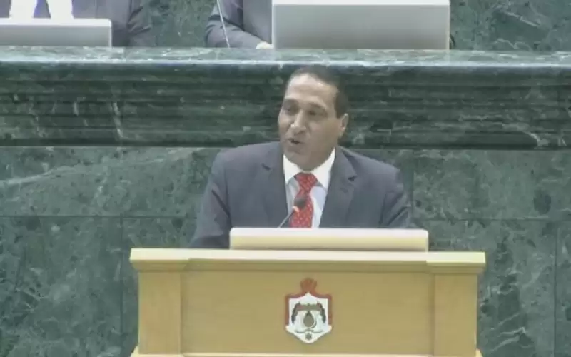 الخضير: السياسات والخطط الحكومية زادت الفقير