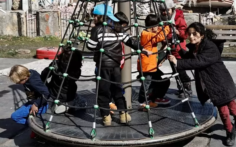 للتعايش مع الصدمة.. أطفال في تركيا