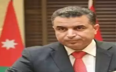 السفير البطاينة يقدم أوراق اعتماده للرئيس