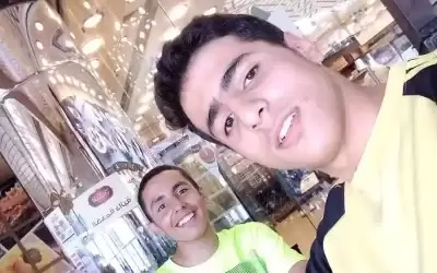 احدهما عمل في مطعم.. تفاصيل جديدة