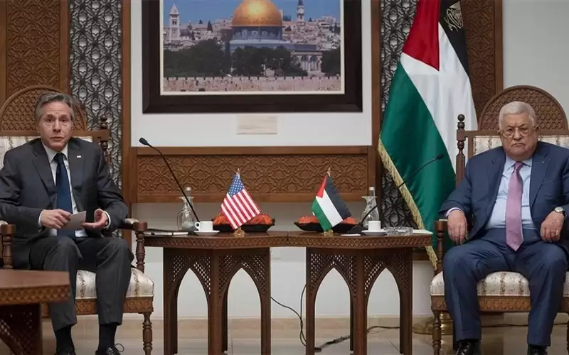 عباس يطالب واشنطن بـتدخل سريع ضد