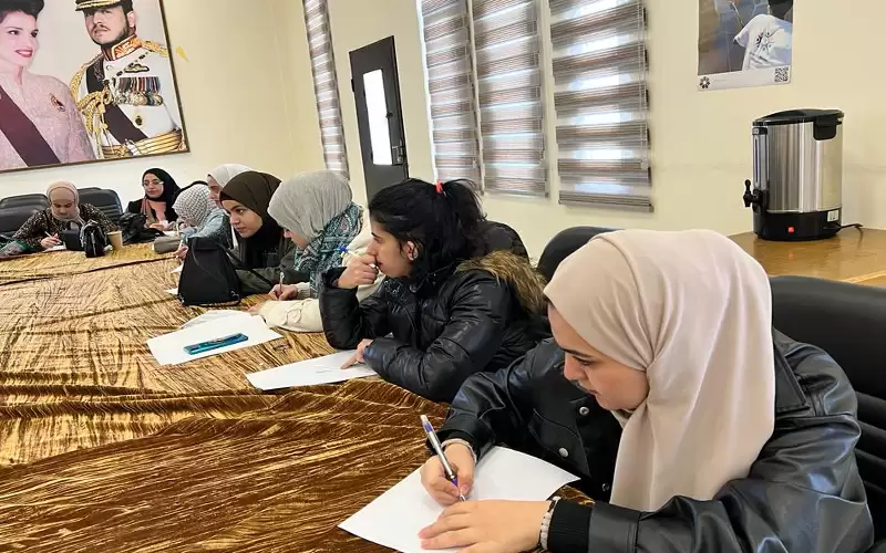 الغسق للثقافة والتراث تنظم ورشة (طريقي