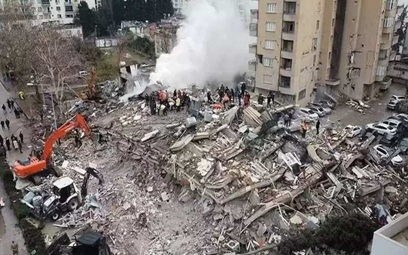 السلطات التركية: عدد ضحايا الزلزال بلغ