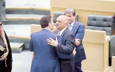 القادم أجمل بين الخصاونة والصفدي هل