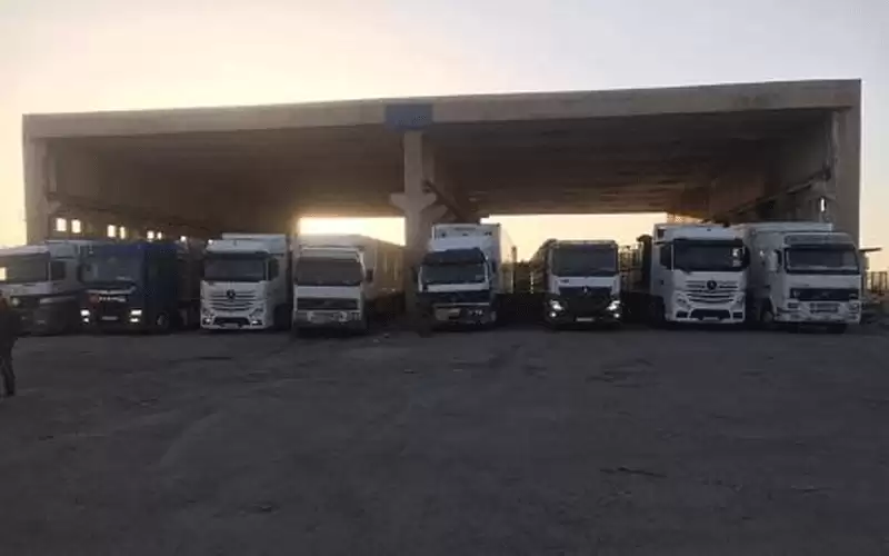 الأردن مستمر بإرسال المساعدات البرية الى