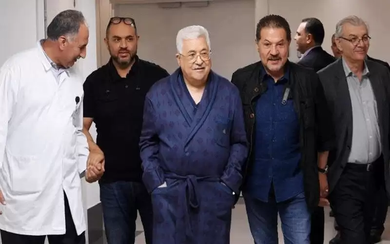 الرئيس الفلسطيني يخضع لفحوصات