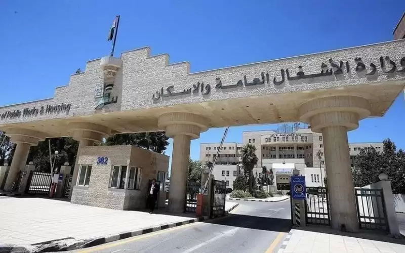 فتح حركة السير بالكامل على جسر