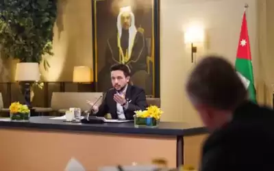 ولي العهد يؤكد أهمية جائزة الحسين