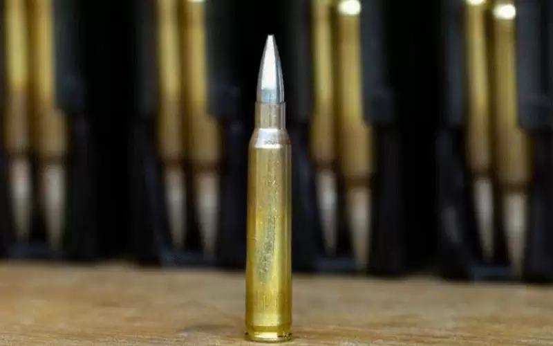 دولة أوروبية تبدأ زيادة احتياطاتها من