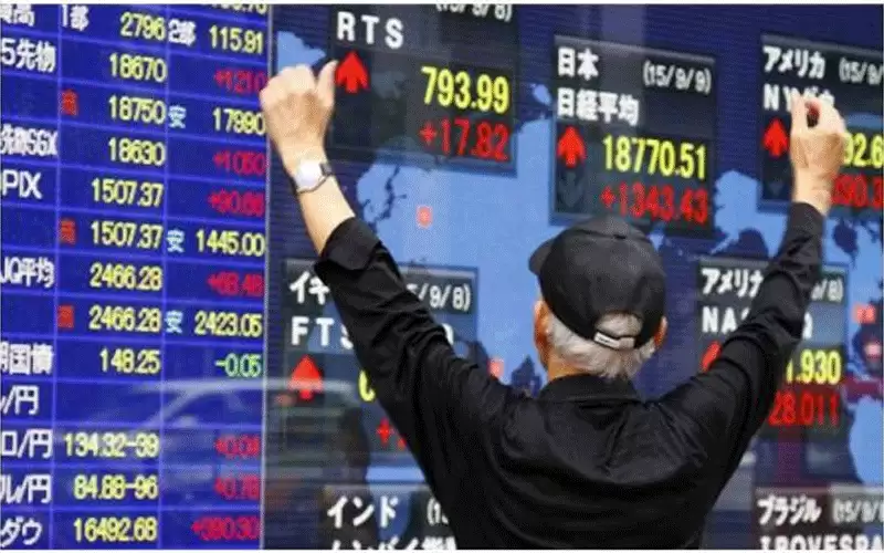 المؤشر نيكي الياباني يحقق أكبر قفزة