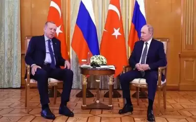 أردوغان يطالب بوتين بسلام عادل في