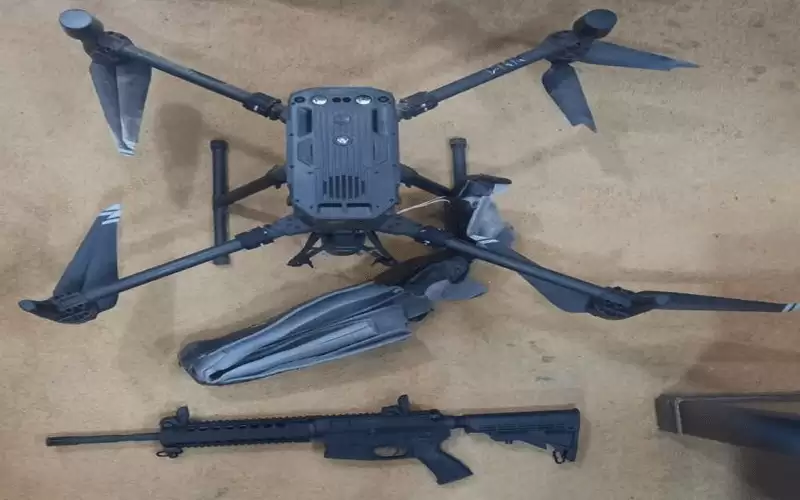 الجيش يحبط محاولة تهريب أسلحة بواسطة