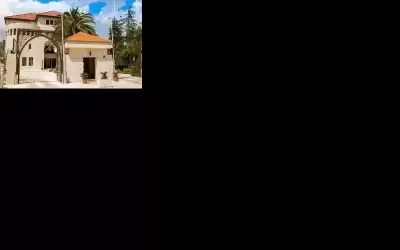 الحكومة : إعداد منظومة تشريعات لتطوير