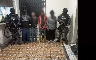 الإكوادور تحبط تهريب نحو تسعة أطنان