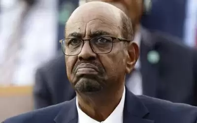 نقل رئيس السودان السابق عمر البشير