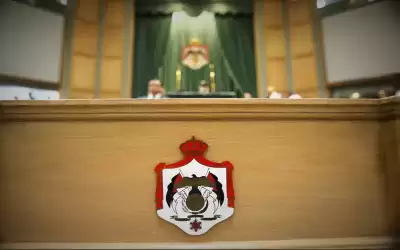 النواب يناقش اليوم معدلين لقانوني المنافسة