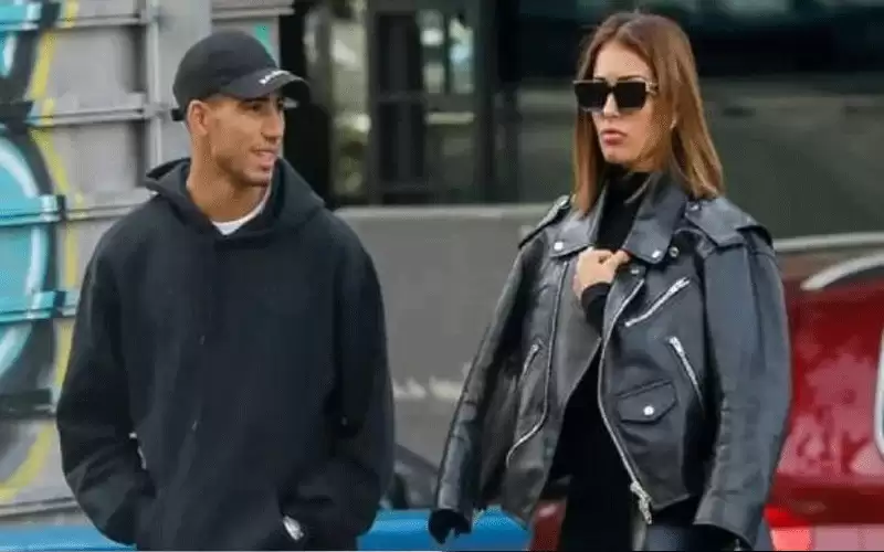 زوجة حكيمي تطلب الطلاق