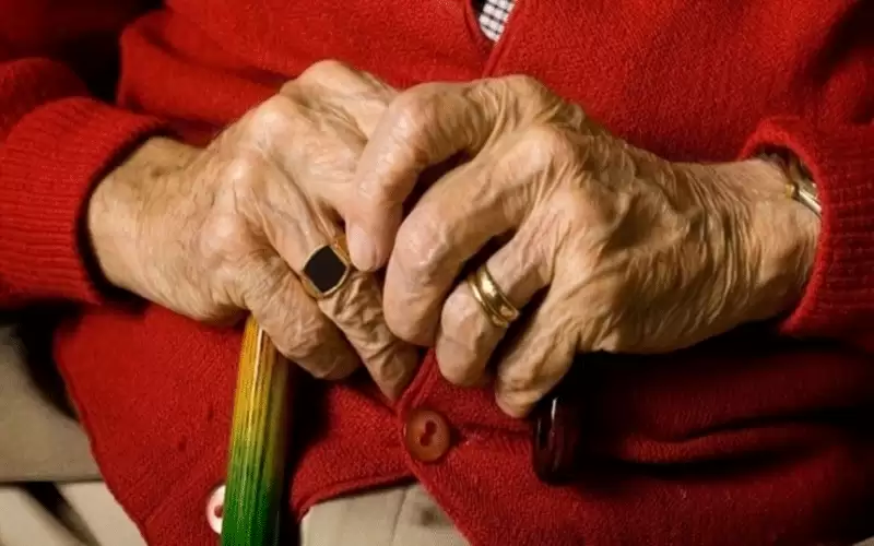 الحبس 5 سنوات لبلطجي أخذ 4