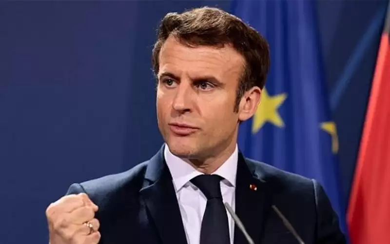 استطلاع: شعبية ماكرون هي الأدنى منذ