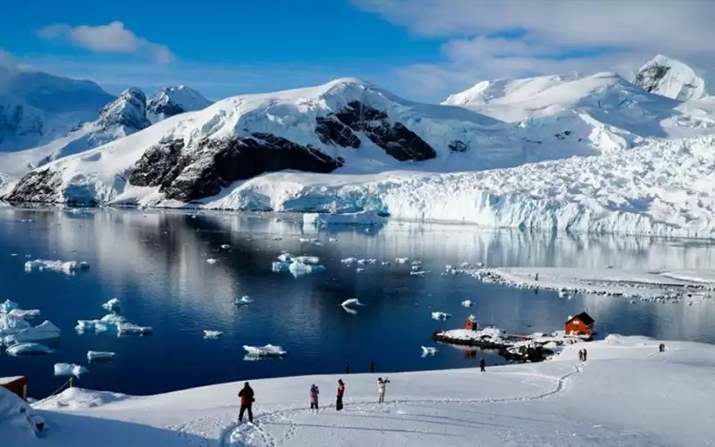 ذوبان جليد القارة القطبية الجنوبية يقلق