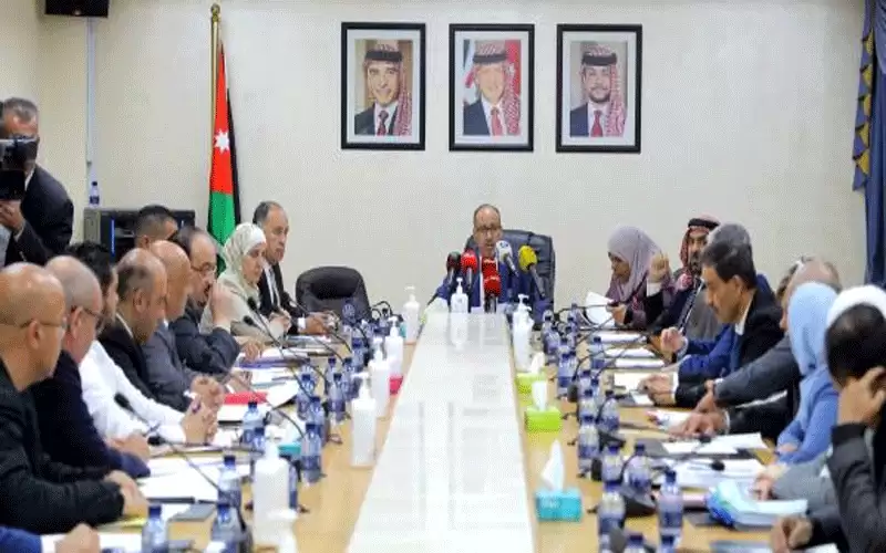 وزير المياه: عدد الآبار المخالفة في