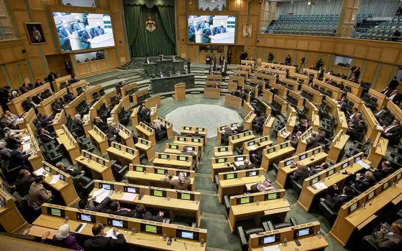 مجلس النواب يقر 14 مادة من