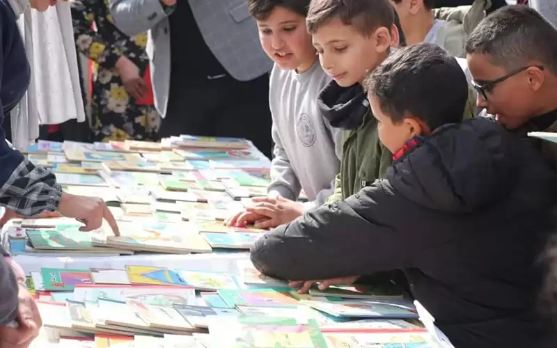 دائرة المكتبات تواصل إهداء الكتب مجانا